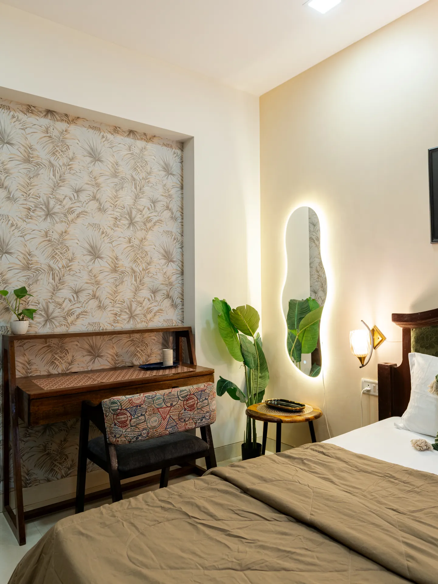 Fourth Bedroom 2 at Hilltop Hideaway, Mumbai